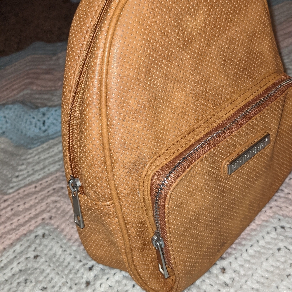 Union Bay Mini Backpack - Picture 3 of 6